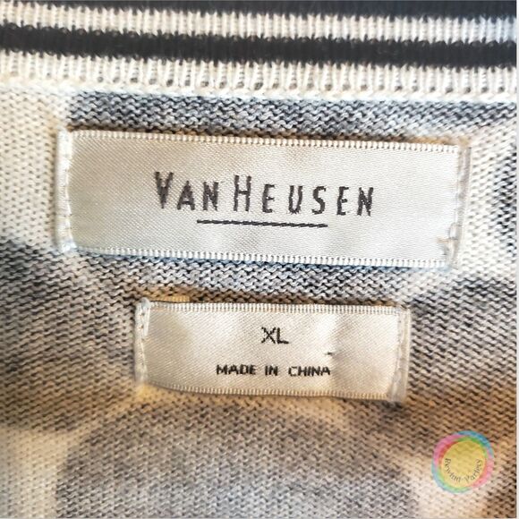 Van Heusen Cardigan Womens XL Polka Dot Disney Bounding Hidden Mickey Preppy - Picture 3 of 11